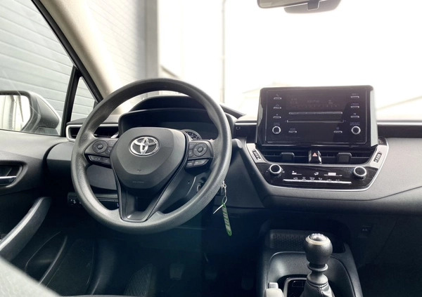 Toyota Corolla cena 65900 przebieg: 89300, rok produkcji 2019 z Radomyśl Wielki małe 191